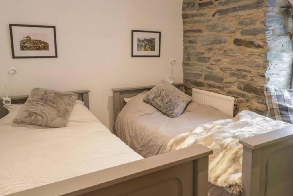 Villa Pen Y Cwm Penmachno Esterno foto
